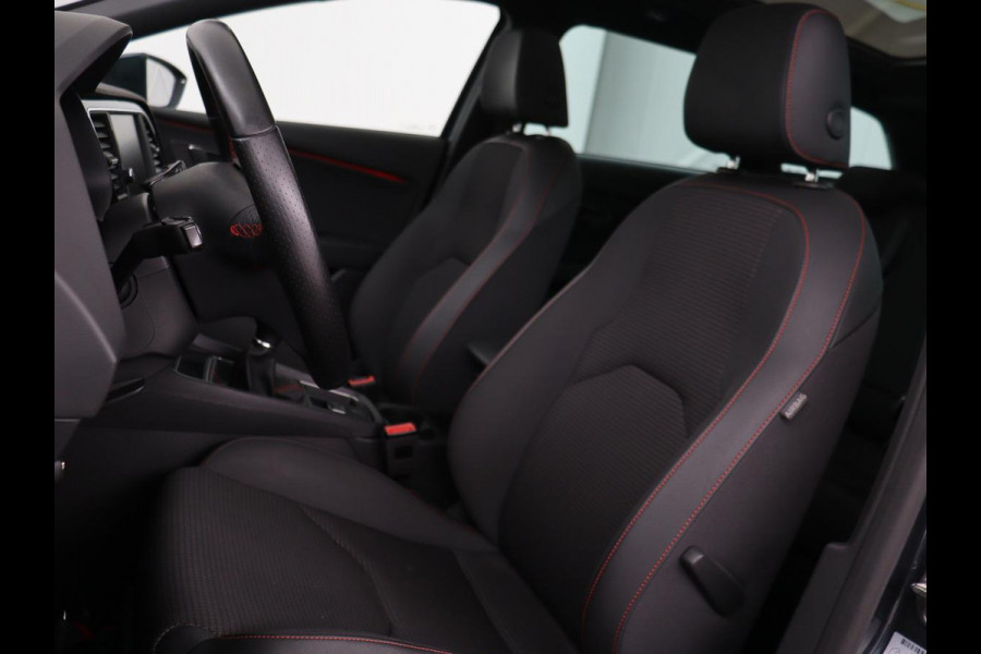 Seat Leon 1.5 TSI FR Business Intens | Panoramadak | Full LED | Sfeerverlichting | Caplay | Navigatie | Sportstoelen | Keyless | Climate control