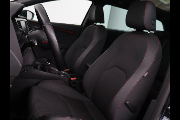 Seat Leon 1.5 TSI FR Business Intens | Panoramadak | Full LED | Sfeerverlichting | Caplay | Navigatie | Sportstoelen | Keyless | Climate control