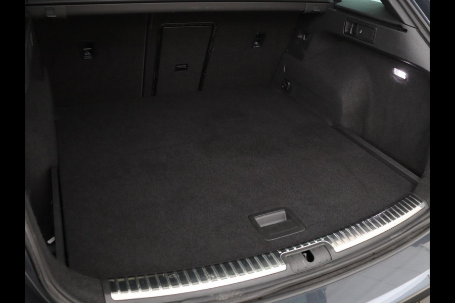 Seat Leon 1.5 TSI FR Business Intens | Panoramadak | Full LED | Sfeerverlichting | Caplay | Navigatie | Sportstoelen | Keyless | Climate control