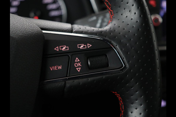 Seat Leon 1.5 TSI FR Business Intens | Panoramadak | Full LED | Sfeerverlichting | Caplay | Navigatie | Sportstoelen | Keyless | Climate control