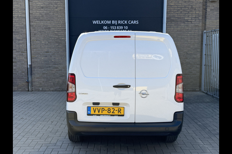 Opel Combo 1.5D 102PK EURO6 L2H1 Standaard Navigatie systeem/cruise control/app Connect