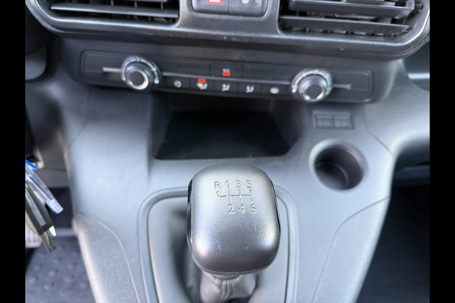Opel Combo 1.5D 102PK EURO6 L2H1 Standaard Navigatie systeem/cruise control/app Connect