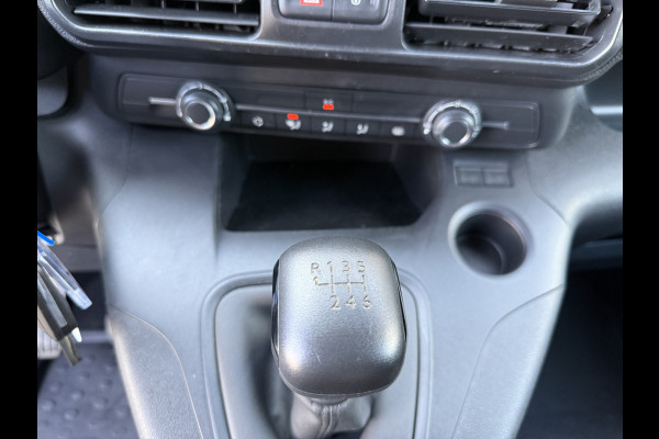 Opel Combo 1.5D 102PK EURO6 L2H1 Standaard Navigatie systeem/cruise control/app Connect
