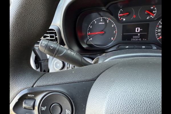 Opel Combo 1.5D 102PK EURO6 L2H1 Standaard Navigatie systeem/cruise control/app Connect