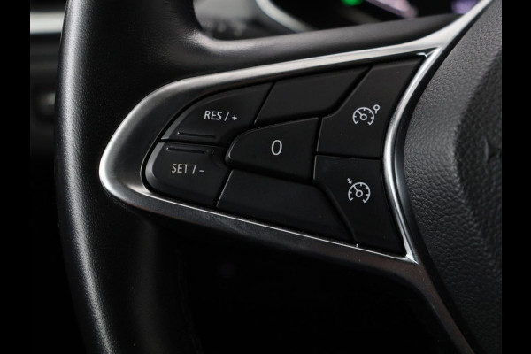 Renault Captur 1.0 TCe Intens | Trekhaak | Camera | Carplay | Climate control | Keyless | Full LED | Cruise control | Bluetooth | Getint glas