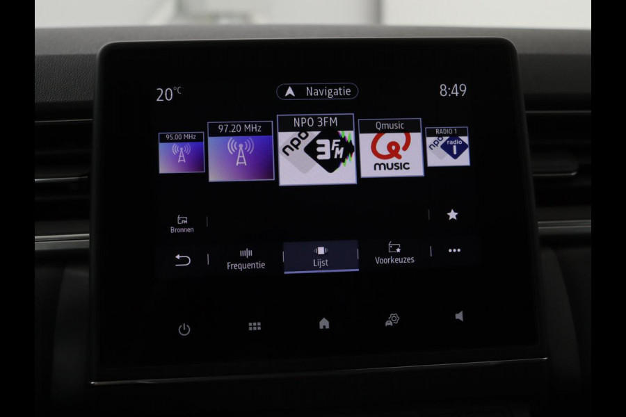 Renault Captur 1.0 TCe Intens | Trekhaak | Camera | Carplay | Climate control | Keyless | Full LED | Cruise control | Bluetooth | Getint glas