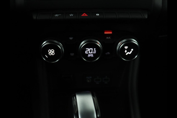Renault Captur 1.3 TCe Edition One | 154pk | Automaat | Trekhaak | Camera | Half leder | Carplay | BOSE Sound | Full LED | Navigatie | Climate control