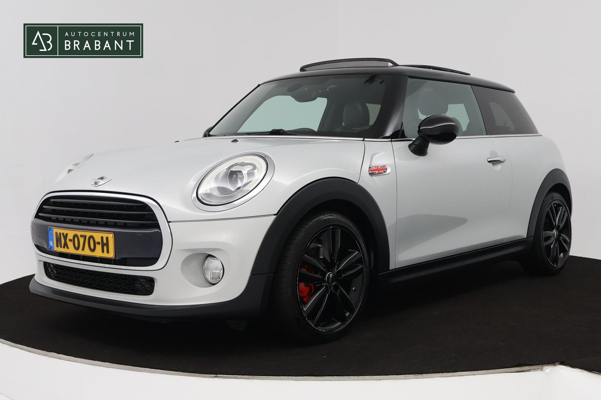 MINI Mini 1.5 Cooper Chili Business (PANORAMADAK, NAVIGATIE, AUTOMAAT, CRUISE CONTROL, PARKEERSENSOREN, LEER, NL-AUTO) MINI Mini 1.5 Cooper Chili Business (PANORAMADAK, NAVIGATIE, AUTOMAAT, CRUISE CONTROL, PARKEERSENSOREN, LEER, NL-AUTO)