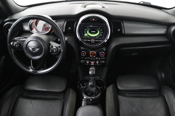 MINI Mini 1.5 Cooper Chili Business (PANORAMADAK, NAVIGATIE, AUTOMAAT, CRUISE CONTROL, PARKEERSENSOREN, LEER, NL-AUTO)