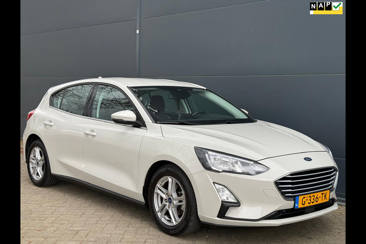 Ford Focus 1.0 EcoBoost Trend Edition Business 1STE EIGEN | NAVI | PDC | CARPLAY | BTW Ford Focus 1.0 EcoBoost Trend Edition Business 1STE EIGEN | NAVI | PDC | CARPLAY | BTW