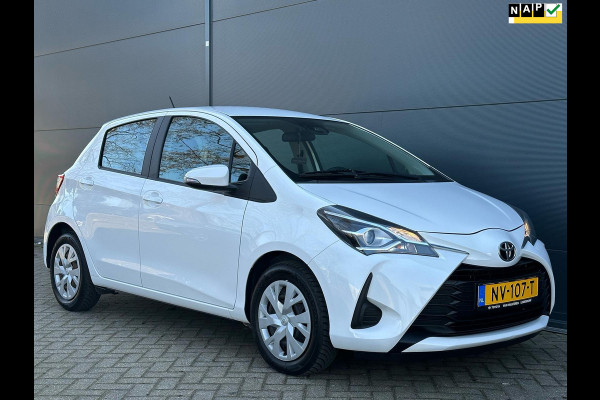 Toyota Yaris 1.0 VVT-i Aspiration 1STE EIGEN | CARPLAY | CAMERA | BTW