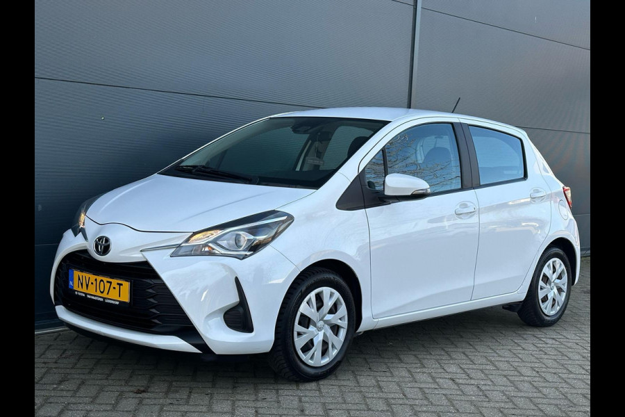 Toyota Yaris 1.0 VVT-i Aspiration 1STE EIGEN | CARPLAY | CAMERA | BTW