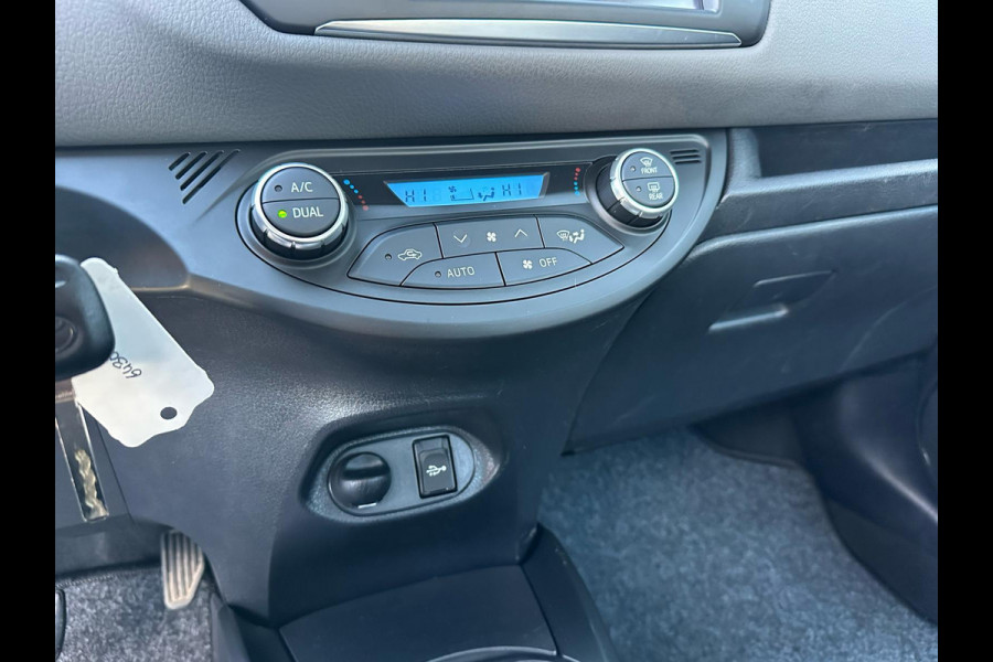 Toyota Yaris 1.0 VVT-i Aspiration 1STE EIGEN | CARPLAY | CAMERA | BTW