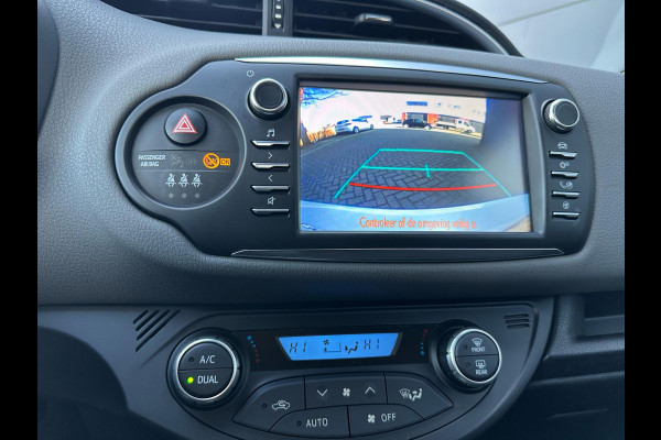 Toyota Yaris 1.0 VVT-i Aspiration 1STE EIGEN | CARPLAY | CAMERA | BTW