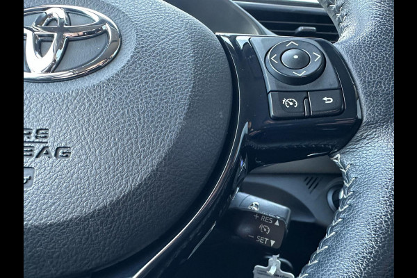 Toyota Yaris 1.0 VVT-i Aspiration 1STE EIGEN | CARPLAY | CAMERA | BTW