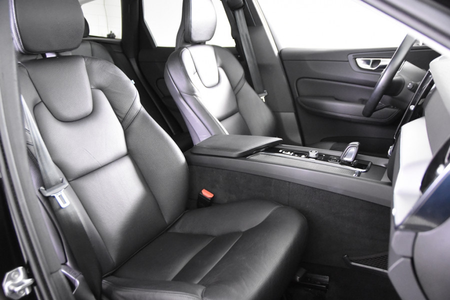 Volvo XC60 2.0 Recharge T6 AWD Inscription *1ste Eigenaar*Panoramadak*