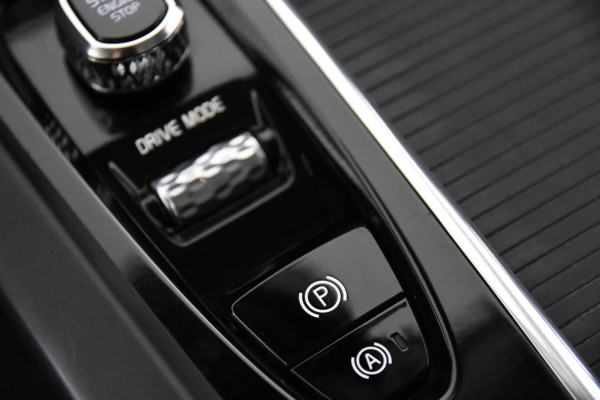 Volvo XC60 2.0 Recharge T6 AWD Inscription *1ste Eigenaar*Panoramadak*