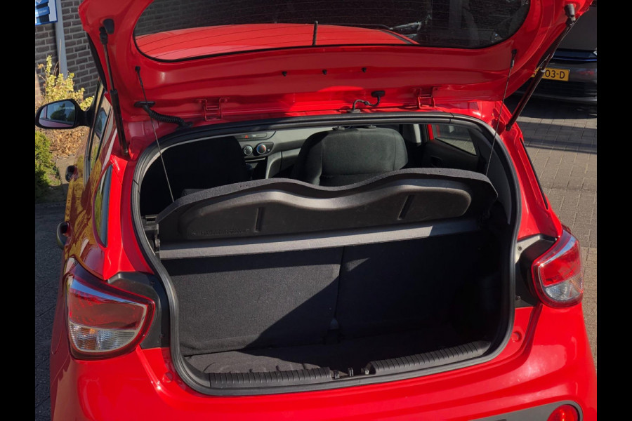 Hyundai i10 1.0i i-Drive | Radio, Start-Stop, Trekhaak, NAP | Dealeronderhouden |