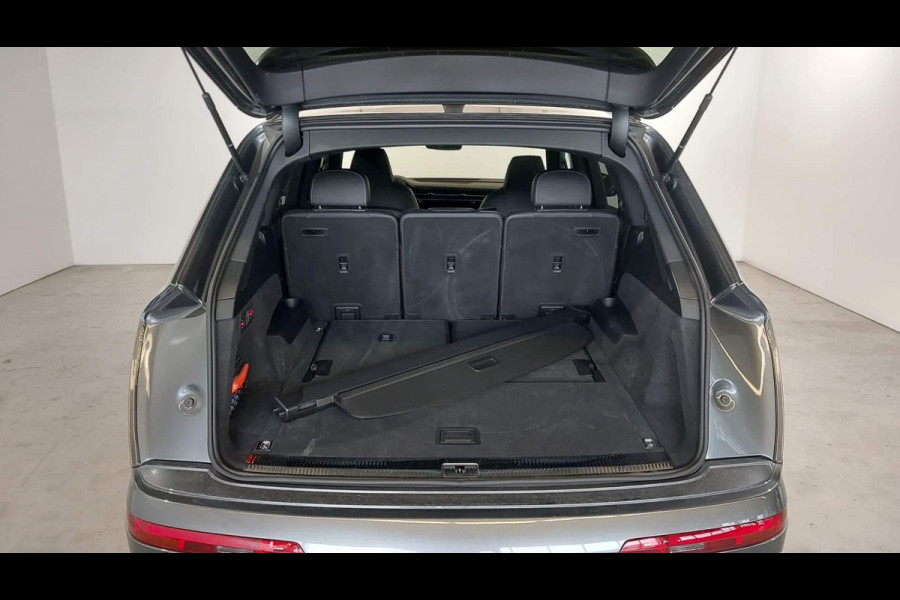 Audi Q7 55 TFSI quattro S-Line 7-pers Pano S-zetels Trekh ACC HUD B&O 360 Soft-close