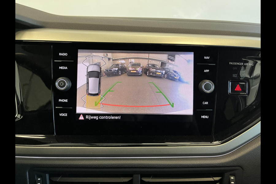 Volkswagen Polo 1.0 TSI DSG Life Automaat Navigatie Apple Carplay/ Android Auto Camera Parkeersensoren Adaptive Cruise Control Stoelverwarming Virtual Cockpit Climate Control