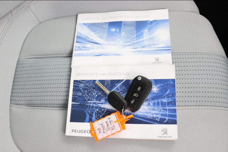 Peugeot 308 SW 1.6 BlueHDI Premium*PANO*CAM*CRUISE*NAVI*ECC*TEL*