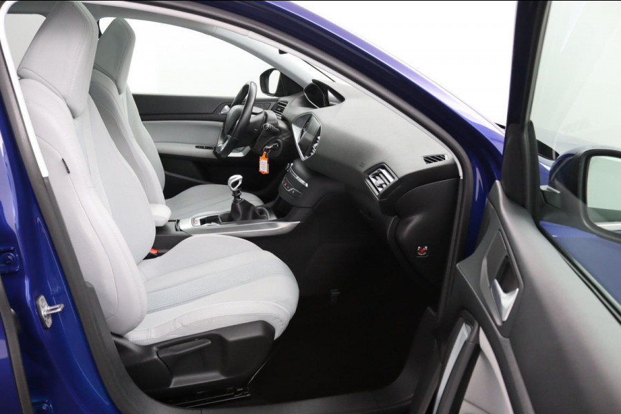 Peugeot 308 SW 1.6 BlueHDI Premium*PANO*CAM*CRUISE*NAVI*ECC*TEL*