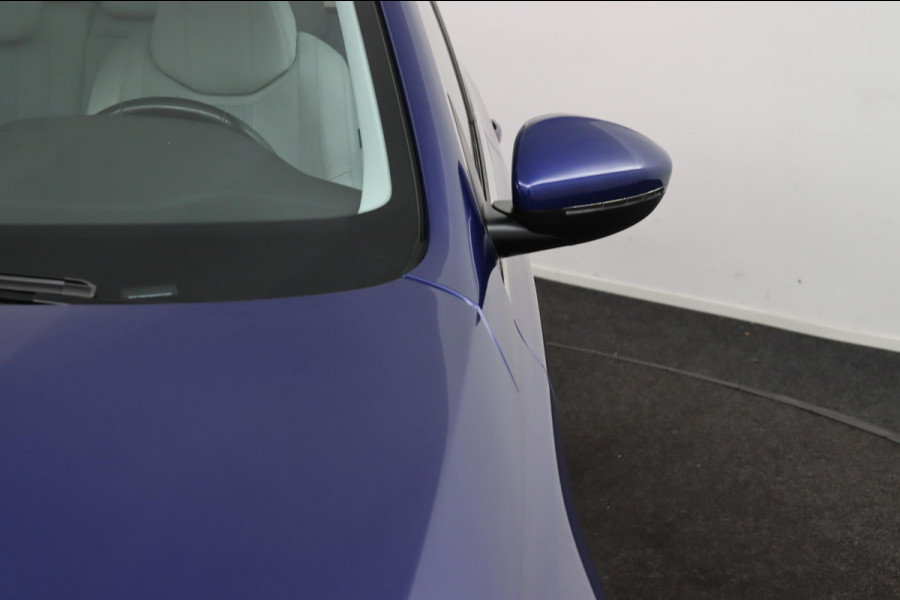 Peugeot 308 SW 1.6 BlueHDI Premium*PANO*CAM*CRUISE*NAVI*ECC*TEL*