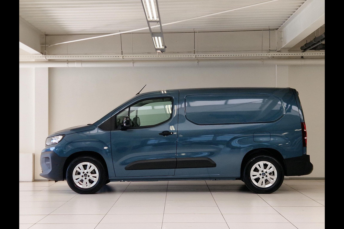 Peugeot e-Partner L2 50 kWh | 8 jaar garantie | Pakket Comfort Connect | Pakket Drive Assist | betimmering | velgen | Climate Control Peugeot e-Partner L2 50 kWh | 8 jaar garantie | Pakket Comfort Connect | Pakket Drive Assist | betimmering | velgen | Climate Control