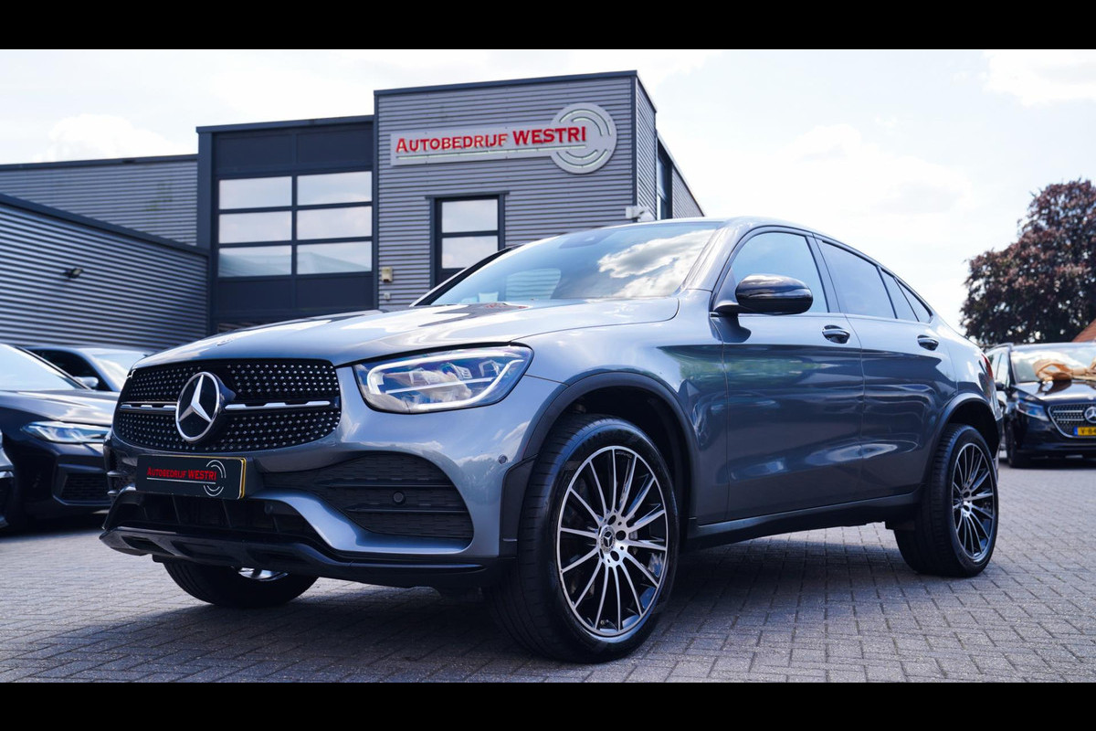 Mercedes-Benz GLC Coupé 300e 4MATIC Business Solution AMG Pakket | Luxe leder/Alcantara | Camera | Trekhaak | Facelift | Mercedes-Benz GLC Coupé 300e 4MATIC Business Solution AMG Pakket | Luxe leder/Alcantara | Camera | Trekhaak | Facelift |