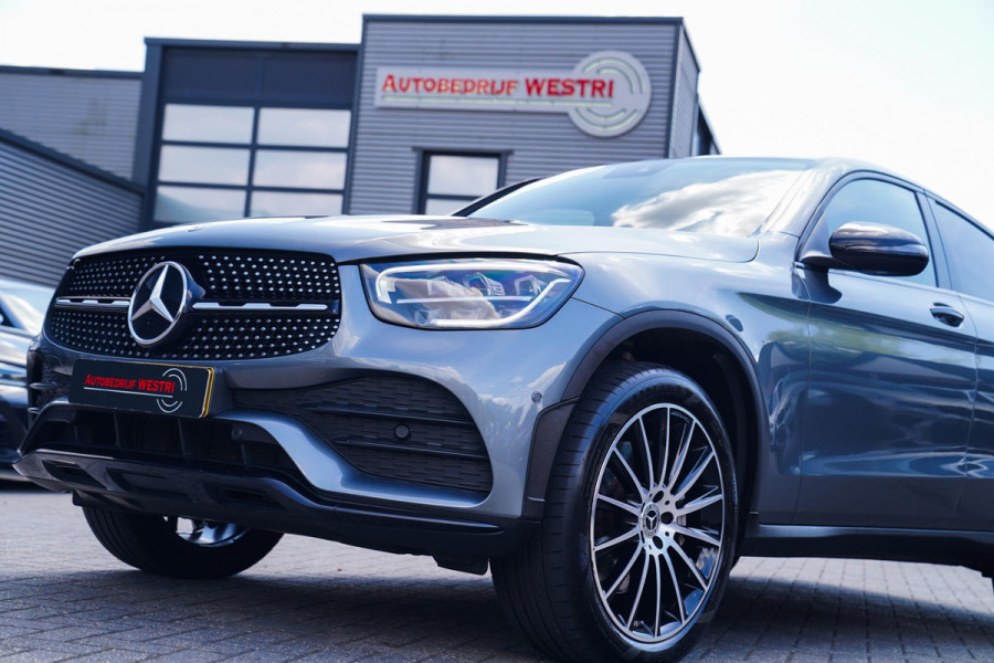 Mercedes-Benz GLC Coupé 300e 4MATIC Business Solution AMG Pakket | Luxe leder/Alcantara | Camera | Trekhaak | Facelift |