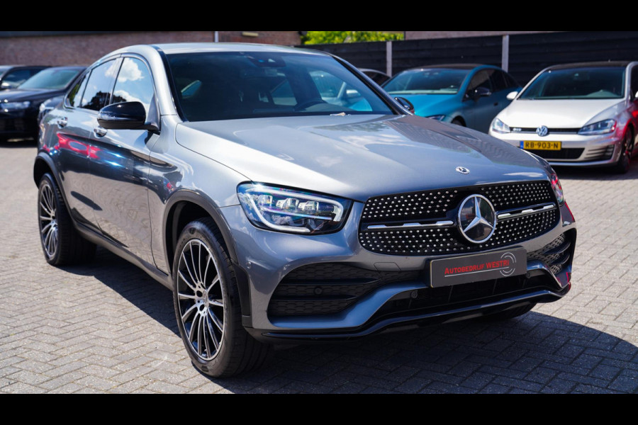 Mercedes-Benz GLC Coupé 300e 4MATIC Business Solution AMG Pakket | Luxe leder/Alcantara | Camera | Trekhaak | Facelift |