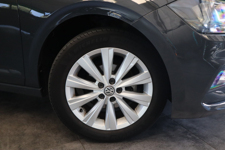 Volkswagen Polo 1.0 TSI Highline ACC Climate Automaat NAP Trekhaak