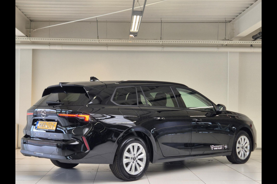 Opel Astra Sports Tourer 1.2 Turbo Business Edition