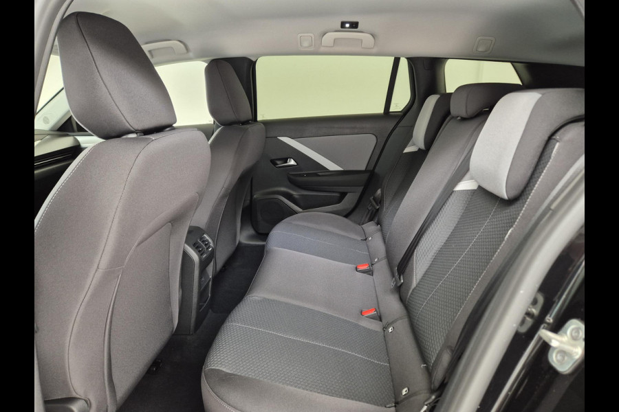 Opel Astra Sports Tourer 1.2 Turbo Business Edition