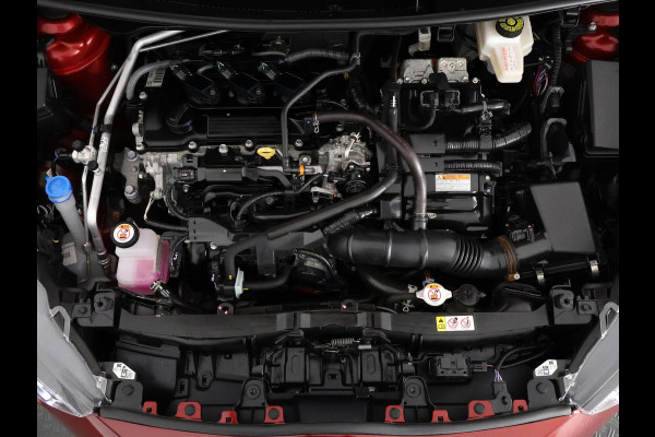 Toyota Yaris 1.5 Hybrid First Edition Bi-Tone | 1e eigenaar | Dealer onderhouden | Apple Carplay & AndroidAUTO | Camera | Navigatie |