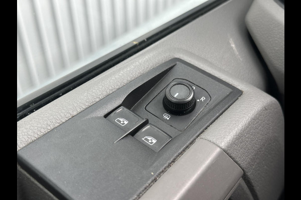 Volkswagen Crafter 35 2.0 TDI L3H3 Trendline*A/C*HAAK*PDC*CRUISE*TEL*