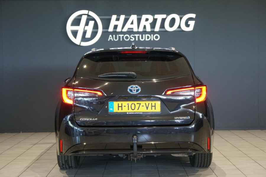 Toyota Corolla Touring Sports 1.8 Hybrid Active + KEYLESS / CAMERA / CARPLAY / TREKHAAK