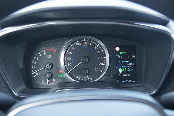 Toyota Corolla Touring Sports 1.8 Hybrid Active + KEYLESS / CAMERA / CARPLAY / TREKHAAK
