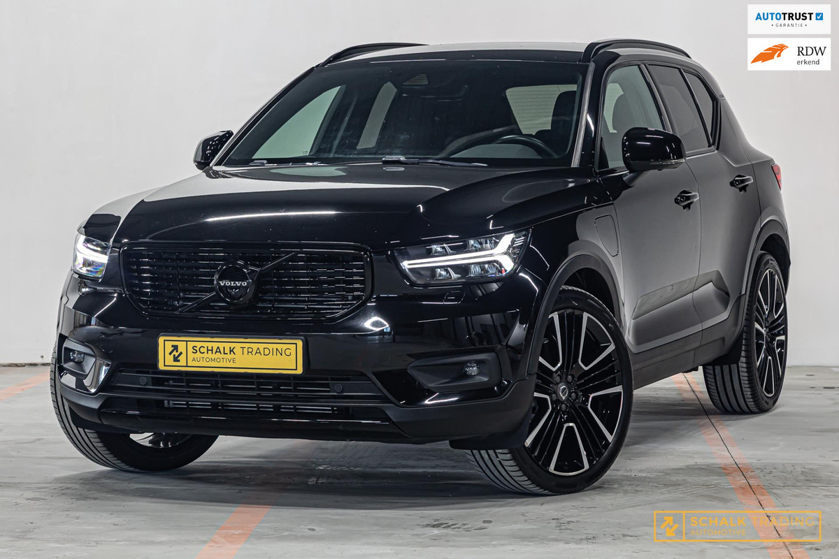 Volvo XC40 1.5 T5 Recharge H&K|21inch|R-Design|360 cam|Gara Volvo XC40 1.5 T5 Recharge H&K|21inch|R-Design|360 cam|Gara