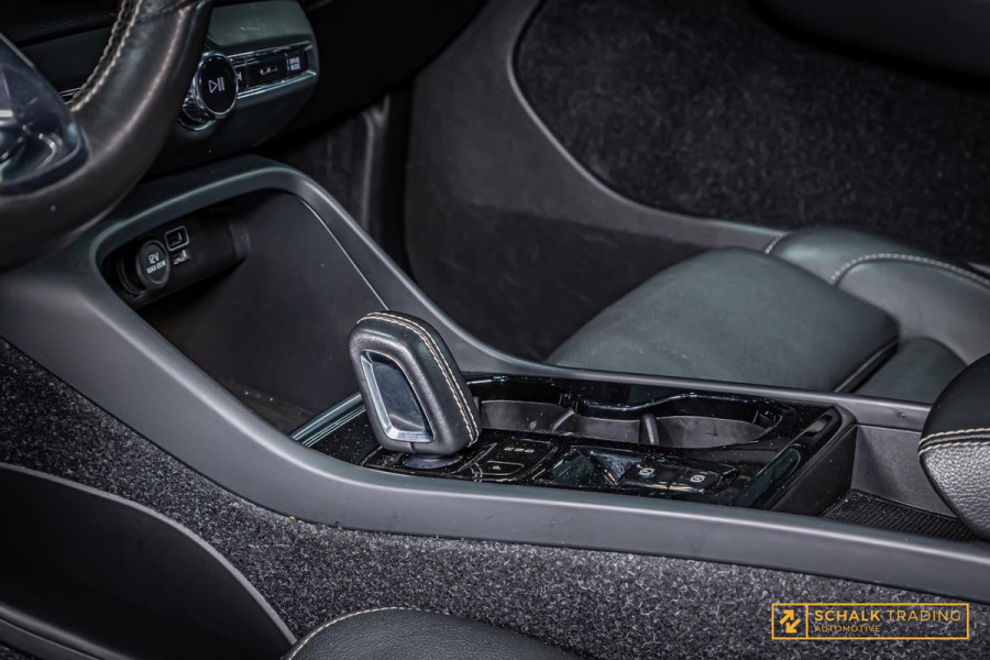 Volvo XC40 1.5 T5 Recharge H&K|21inch|R-Design|360 cam|Gara