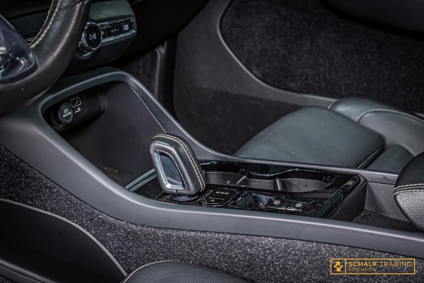 Volvo XC40 1.5 T5 Recharge H&K|21inch|R-Design|360 cam|Gara