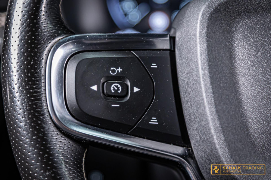 Volvo XC40 1.5 T5 Recharge H&K|21inch|R-Design|360 cam|Gara