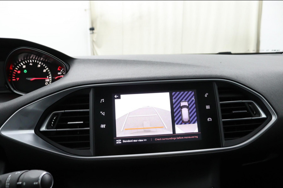 Peugeot 308 SW 1.2 PureTech Blue*ECC*CRUISE*NAVI*PANO*CAM*CARPLAY