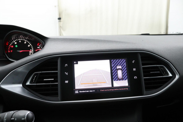 Peugeot 308 SW 1.2 PureTech Blue*ECC*CRUISE*NAVI*PANO*CAM*CARPLAY