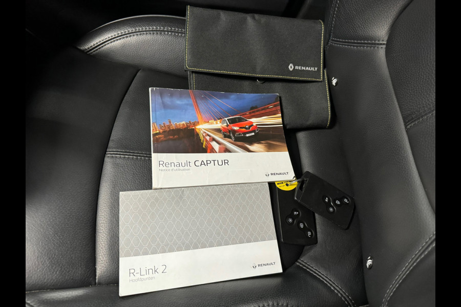 Renault Captur 1.3 TCe 155 Intens AUT. AIRCO CRUISE CAMERA NAVIGATIE PDC LEDER STOELVERWARMING