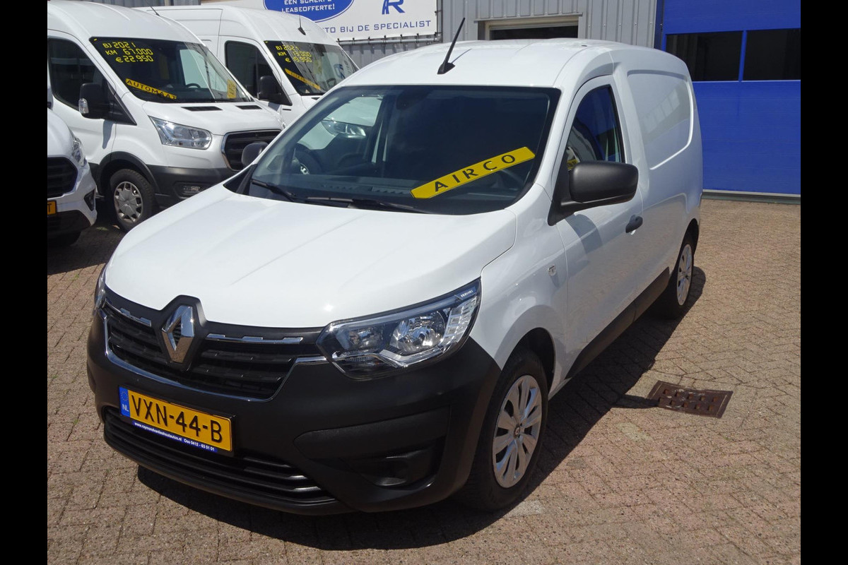 Renault Express 1.5 dCi 75 Comfort + AIRCO GROOT NAVI SCHERM SCHUIFDEUR CRUISE CONTROL Renault Express 1.5 dCi 75 Comfort + AIRCO GROOT NAVI SCHERM SCHUIFDEUR CRUISE CONTROL