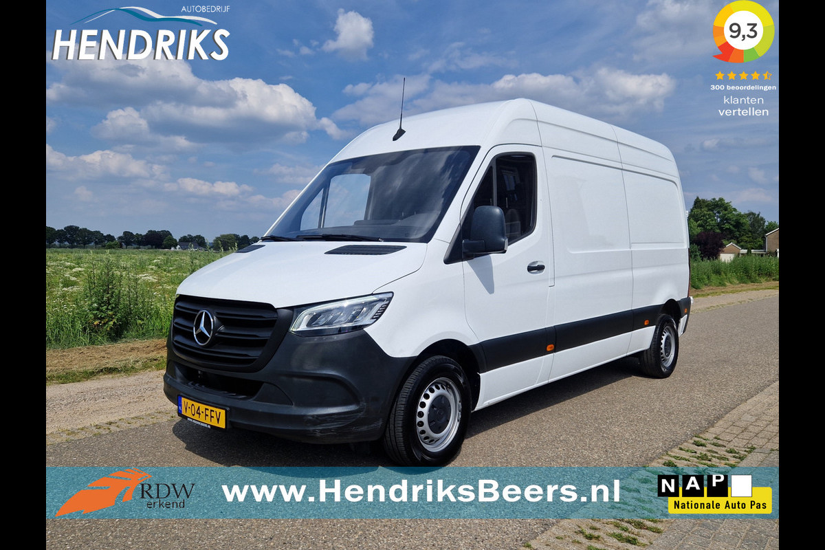 Mercedes-Benz Sprinter 211 CDI L2 H2 FWD - Euro 6 - 110 Pk - MBUX - ParkeerCamera Mercedes-Benz Sprinter 211 CDI L2 H2 FWD - Euro 6 - 110 Pk - MBUX - ParkeerCamera