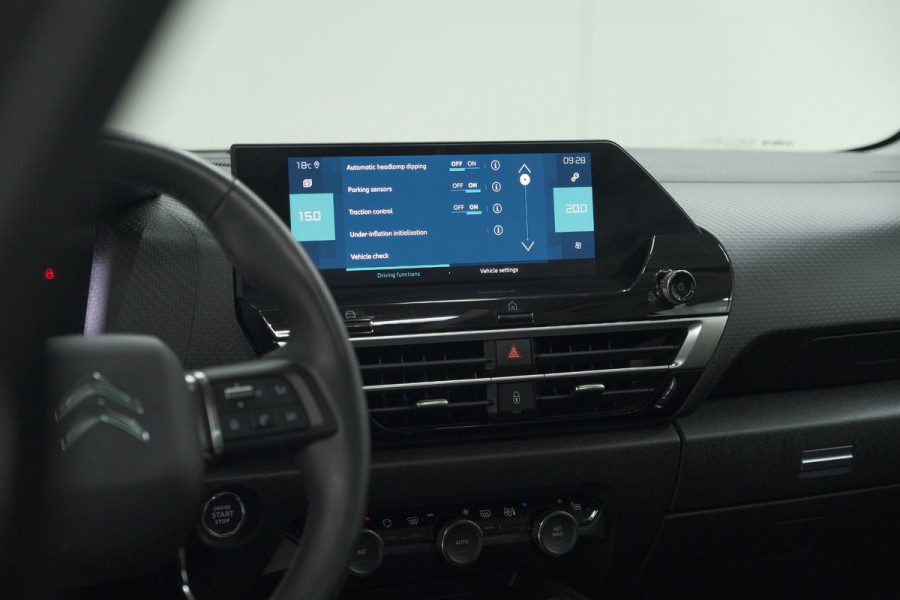 Citroën Ë-C4 Shine Pack Business 50 kWh | Panoramadak | Head-Up Display | Camera | Navigatie