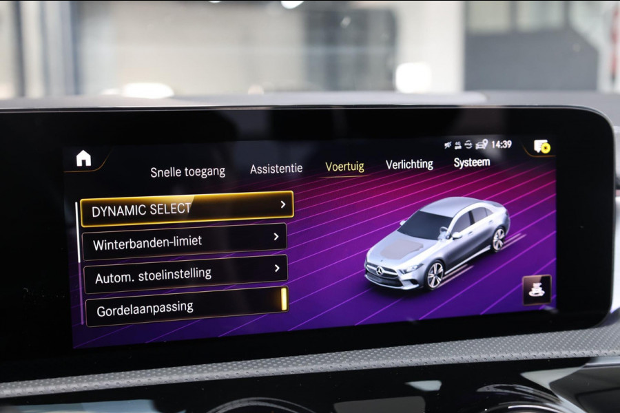 Mercedes-Benz A-Klasse 250 e AMG Line LED/SFEER/PANORAMADAK/LEER+S.VERWARMING+MEMORY/19"LMV/360 CAM/LINE/ACC/ECC/12 MDN GARANTIE!