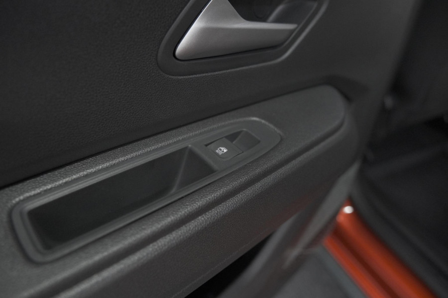 Dacia Bigster 1.8 Hybrid 155 Extreme | Trekhaak | Schuif-/Kanteldak | Camera | Adaptieve Cruise Control